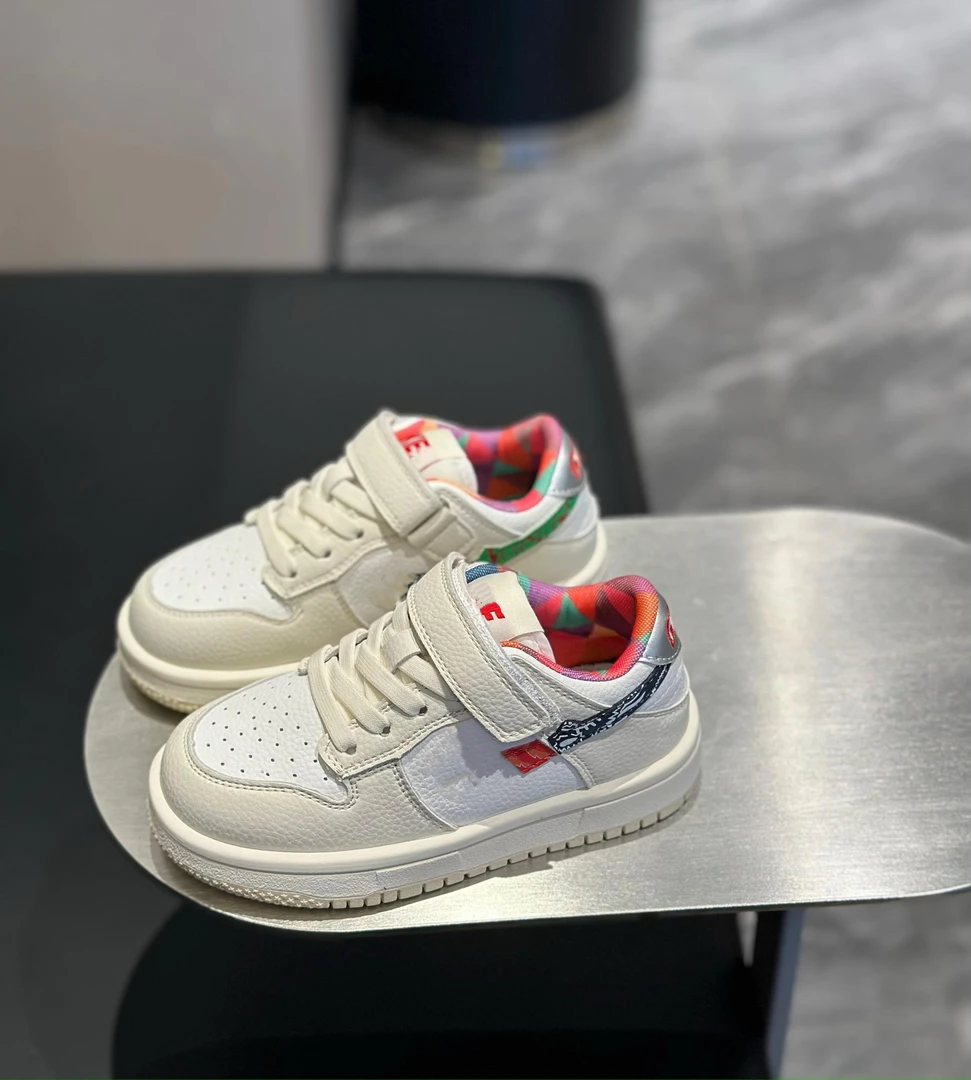 AB版儿童小白鞋联名款女童低帮休闲鞋男童空军板鞋