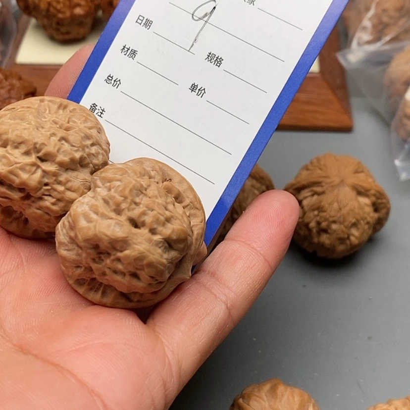 【闪购商品】文玩核桃把件超*