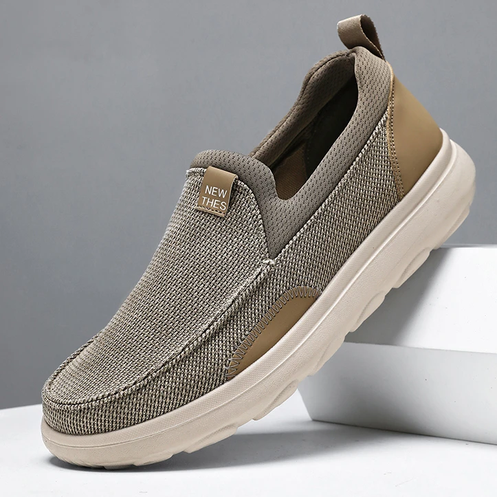 春秋新款老北京布鞋男女同款透气休闲爸爸鞋软底防滑中老年健步鞋