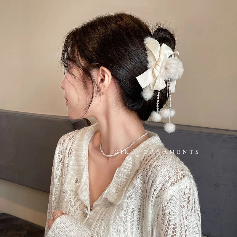 毛球流苏蝴蝶结发夹后脑勺毛绒抓夹大号毛毛发卡鲨鱼夹子秋冬头饰