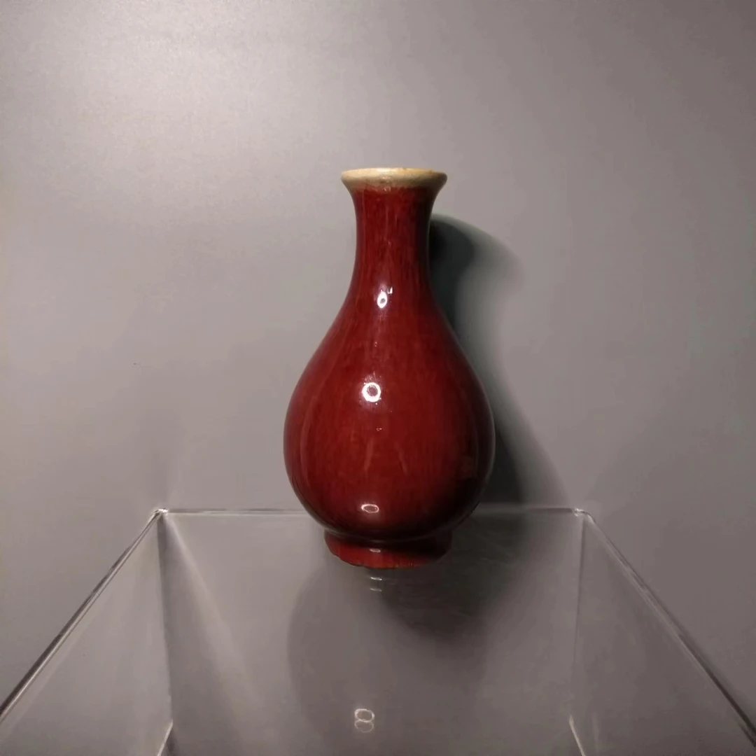 清中期 钧红釉瓶