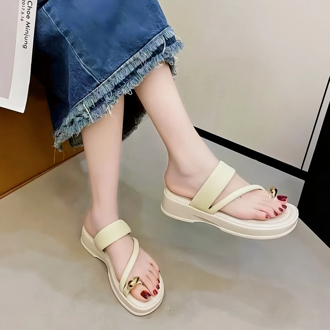 2024新款厚底358套趾圆环拖鞋女外穿夏季时尚网红沙滩一字拖
