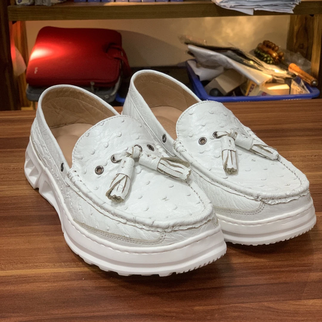 白色鸵鸟皮一脚蹬手工擦色鞋时尚男士潮鞋百搭休闲软底