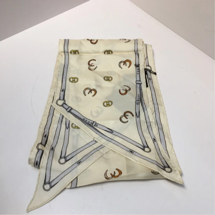 全新未使用 【佳娴】535066 互扣式双G满印丝巾 P243973213
