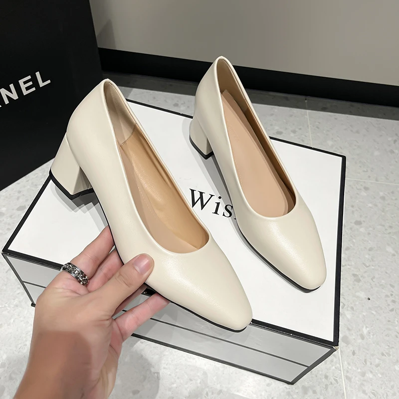 单鞋春秋气质百搭粗跟轻职风浅口中跟黑色圆头跟鞋玛丽珍仙女风