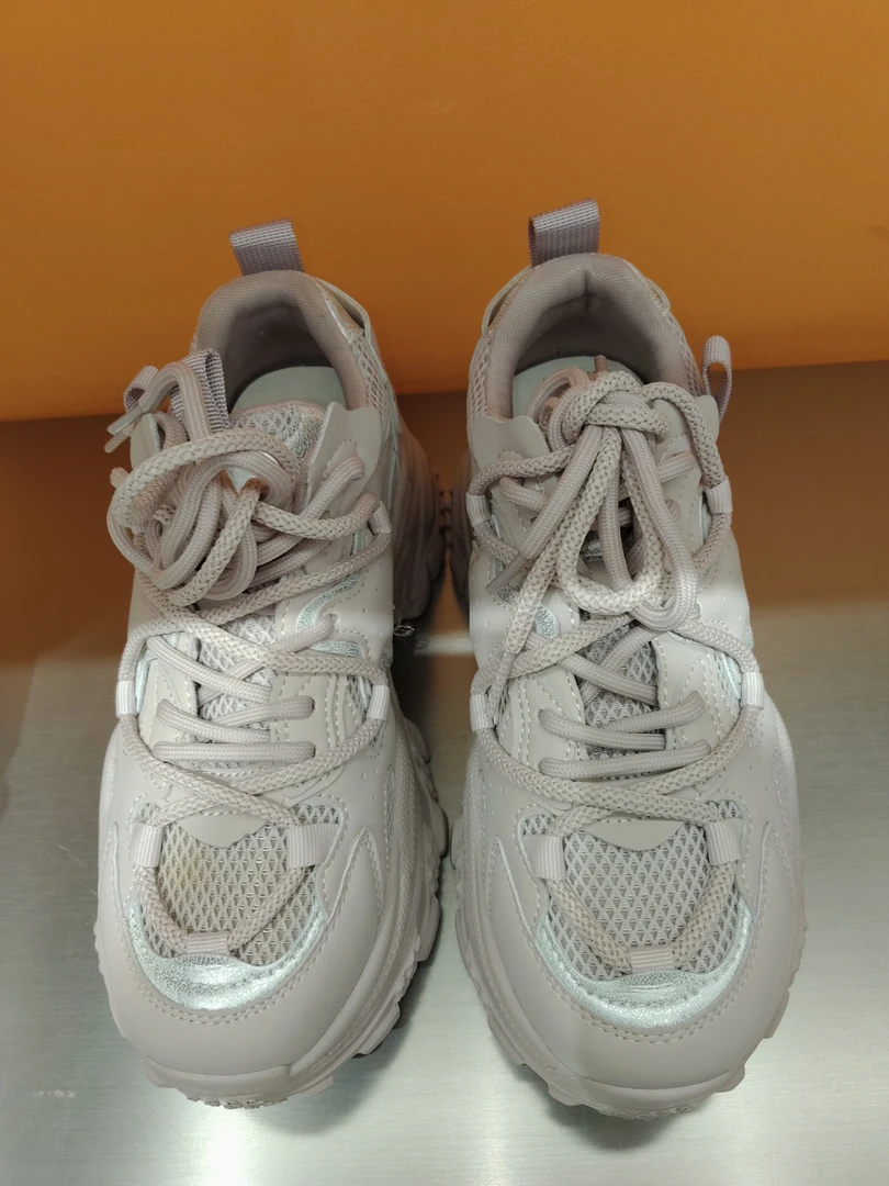 玛莎玛索潮流厚底时尚女鞋618-12