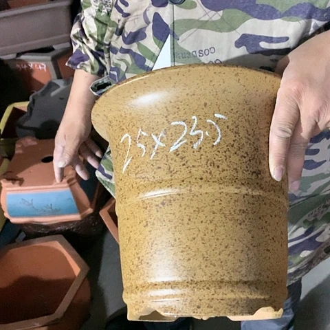 紫砂花盆手工制作