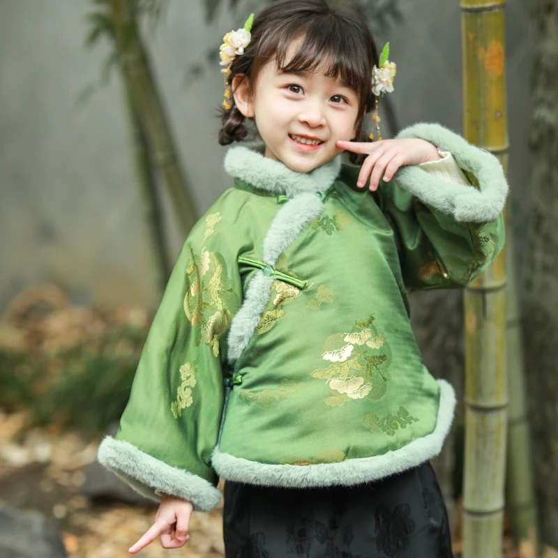 女童唐装2024冬季新款女孩拜年服儿童民国风短款棉外套宽松汉服