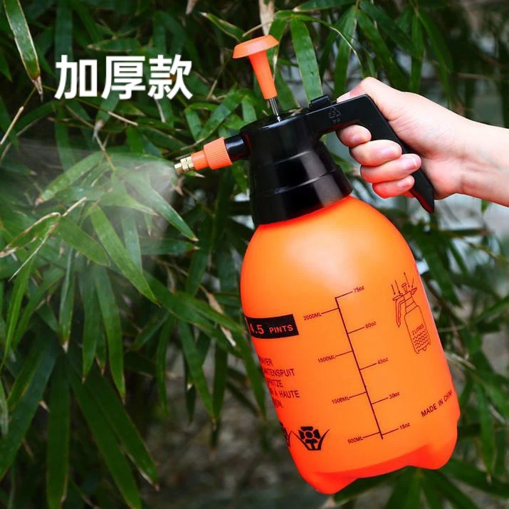 1个喷壶浇花家用园艺气压式喷雾器浇水壶洒水壶喷水壶（颜色随机）