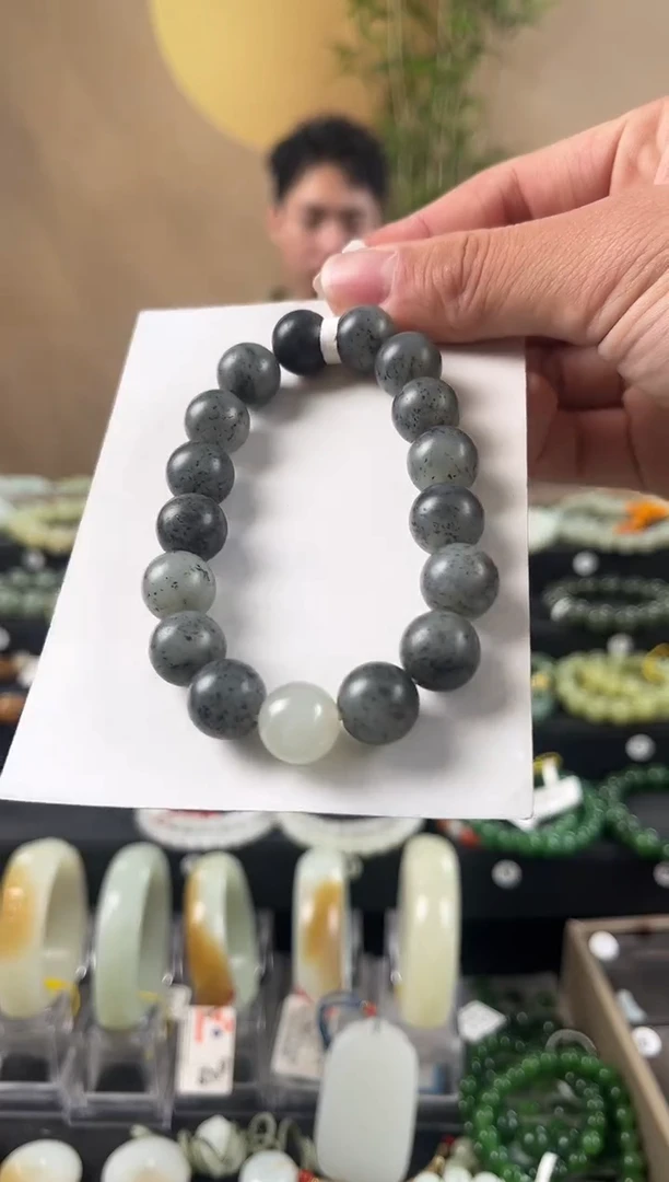 【闪购商品】和田玉手串未镶嵌且末青花手串卡12微色差