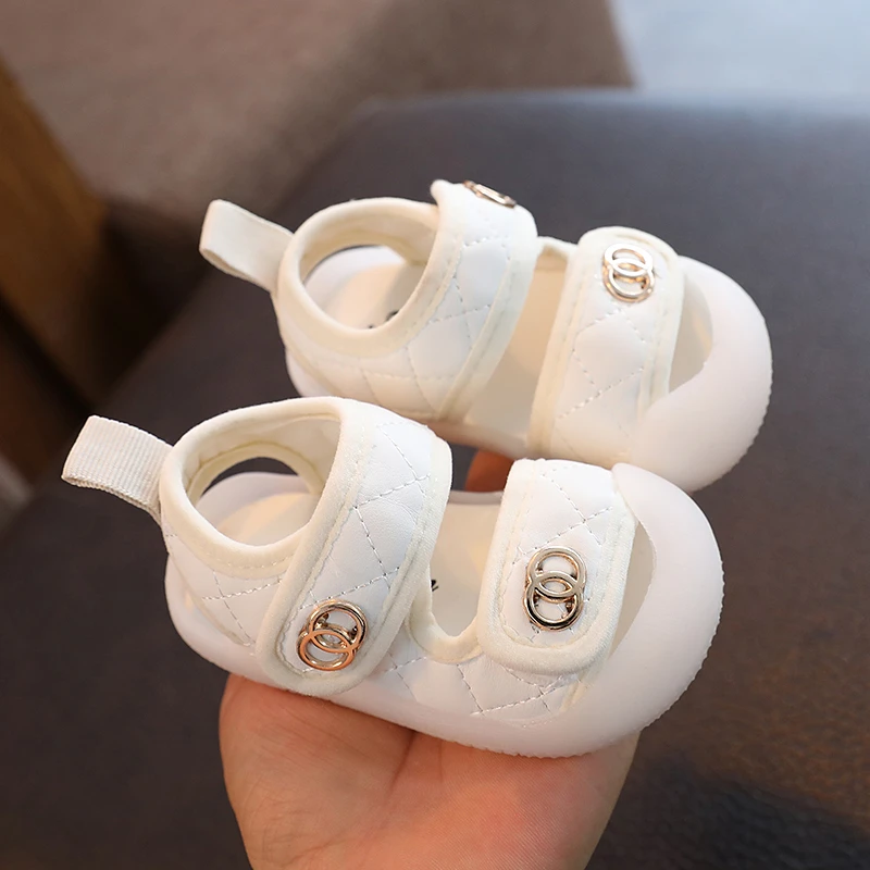 2024夏爆款宝宝婴儿凉鞋软底防掉轻便沙滩鞋新款透气鞋