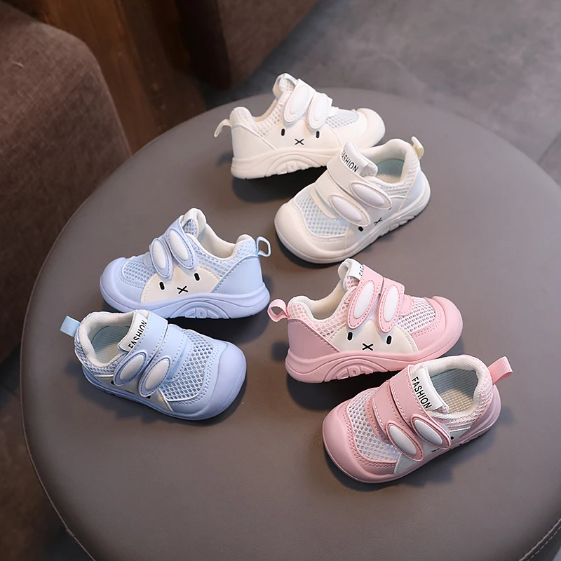 2024新款透气网鞋宝宝软底防滑凉鞋1-2岁男女童鞋学生鞋板鞋