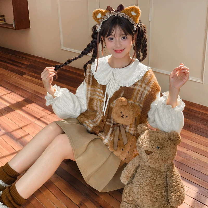 森女部落原创童趣复古小熊饼干格纹针织马甲2025年新款女装秋冬款