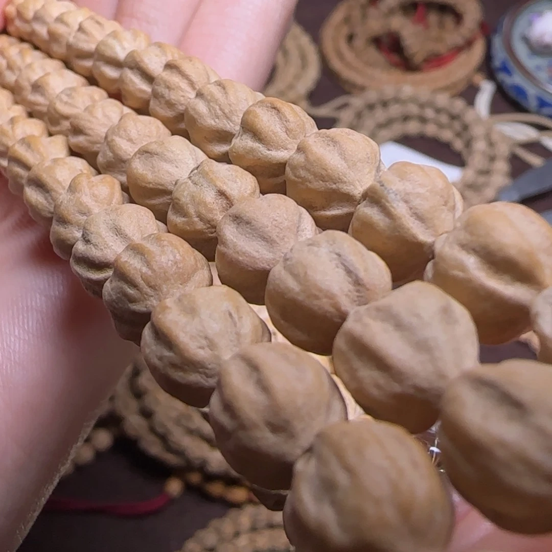 柏香籽/百香籽吊坠心***°