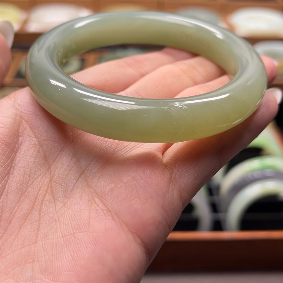 和田玉57晴水未镶嵌