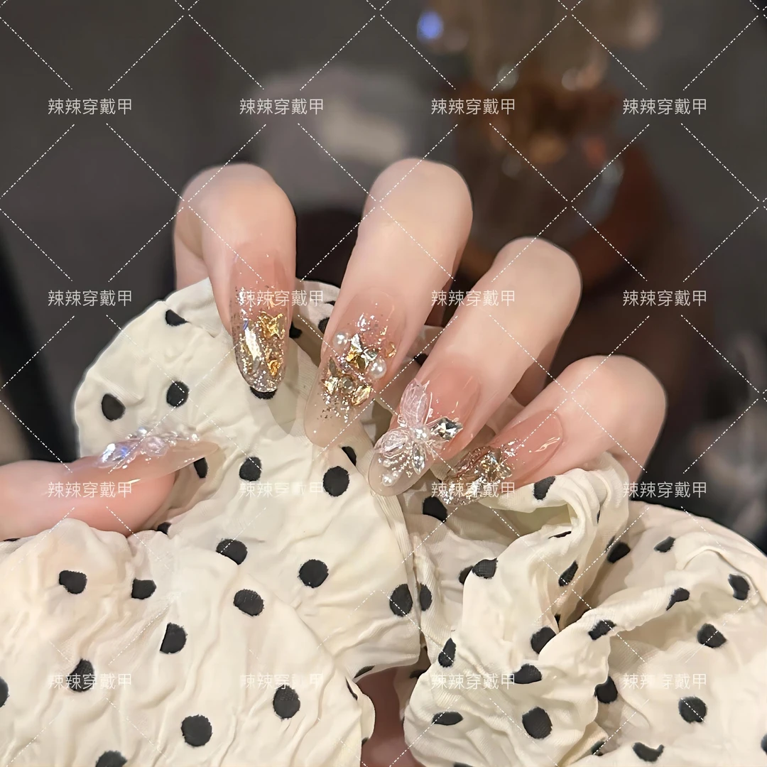 【园游会】手工定制穿戴甲香槟钻蝴蝶美甲