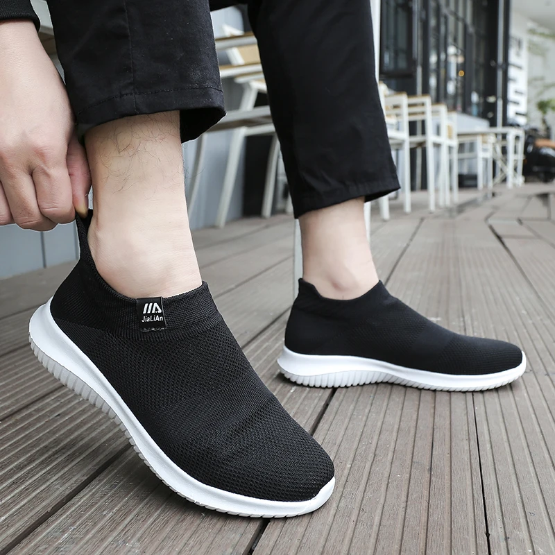 断码清仓男鞋不计成本买到就是赚到