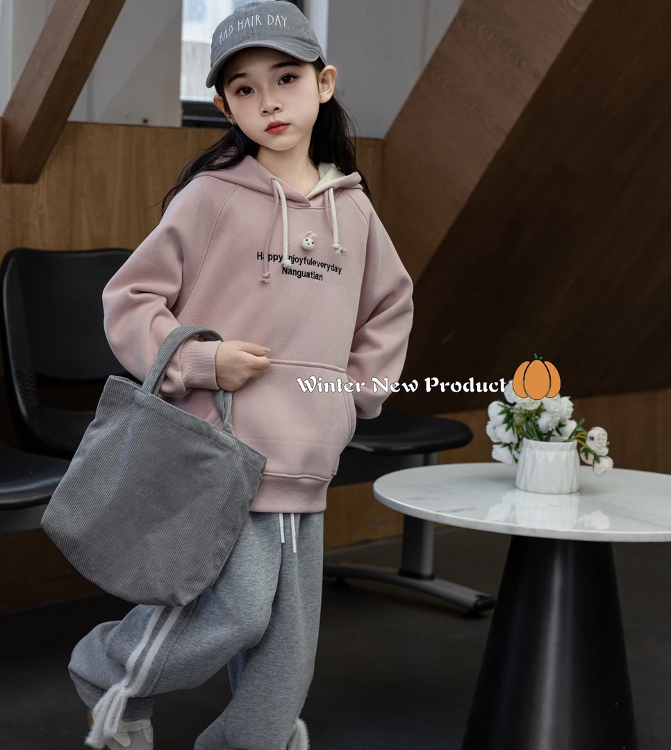 NGT 2024新款冬款兔耳朵连帽卫衣 2452143  粉色无补货