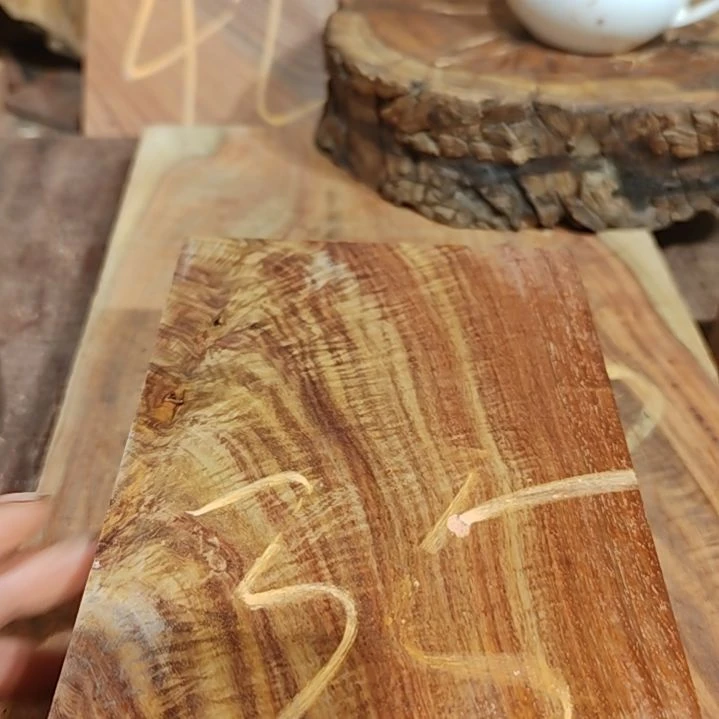 【闪购商品】檀木荒**奇，，，，