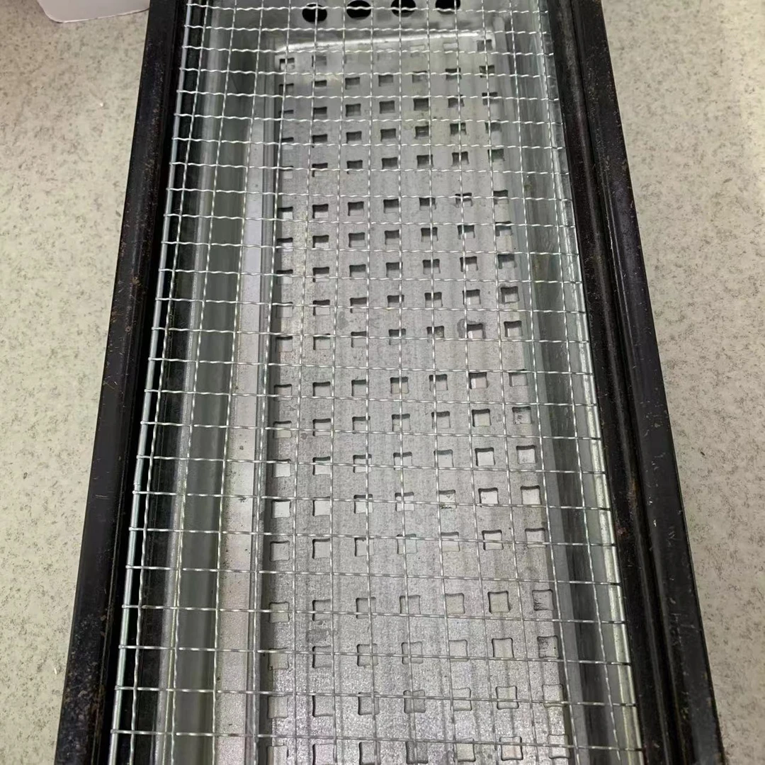 /户外折叠烧烤炉架炭烤野炊烤肉露营组装便携庭院家用