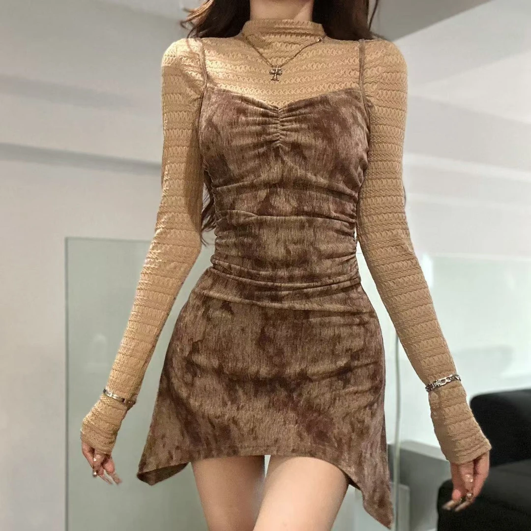 【琪琪推荐】辣妹褶皱收腰A摆吊带连衣裙＋半高领修身长袖上衣66607