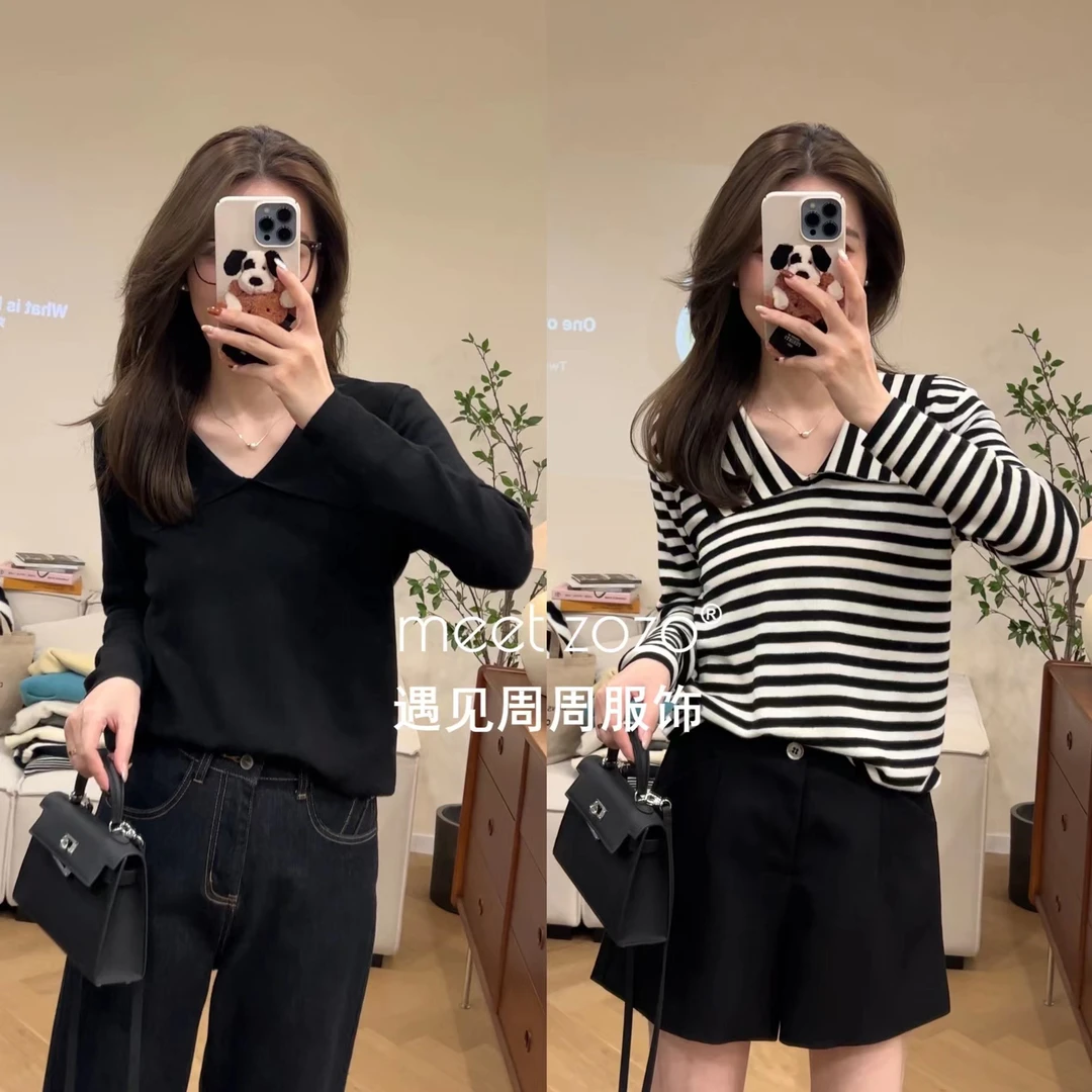 MEET ZOZO【周周】《黑白胶片》秋季韩版显瘦翻领针织上衣女149133