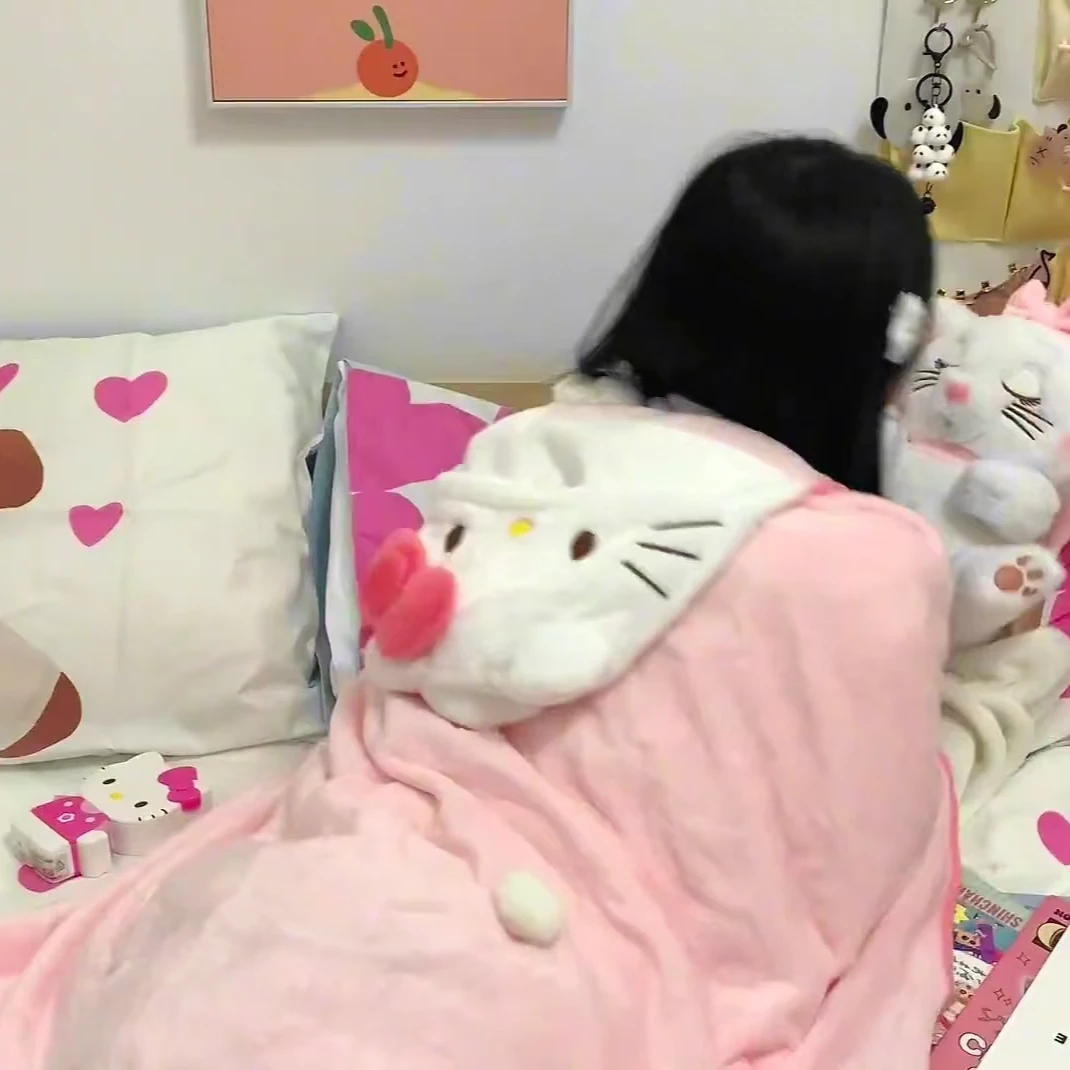 乐园同款四季kitty猫披肩毛毯子粉嫩少女心凯蒂猫午睡空调毯盖被
