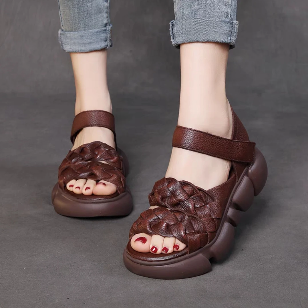 新款复古风舒适百搭休闲女鞋（2371）夏季时尚凉鞋厚底露趾坡跟牛皮