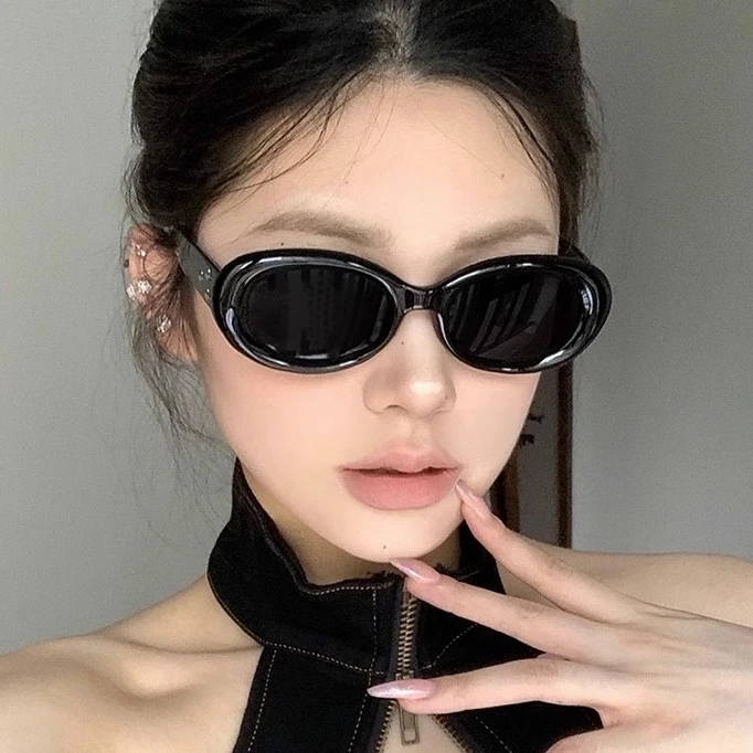 Schmonti/施蒙蒂gm同款墨镜星空未来感椭圆猫眼黑色太阳眼镜女