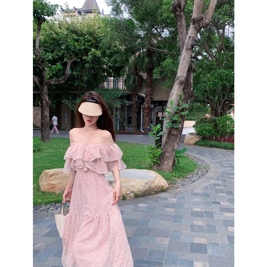ACHI大也池粉色一字肩碎花雪纺连衣裙夏v领荷叶边收腰显瘦a字长裙