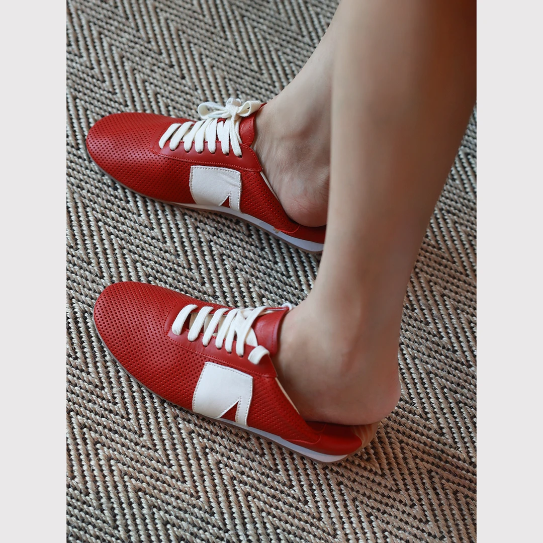 NYN-2390新款运动休闲百搭小众真皮气质鞋