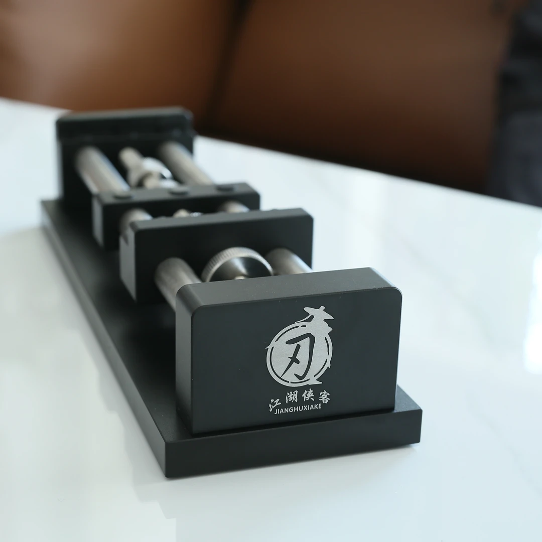 黑武士桌面磨刀架，CNC工艺，钛合金和T351 A1材质，通体实心材质