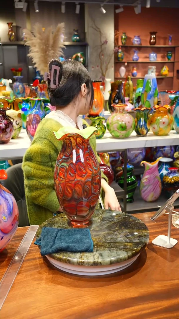 【闪购商品】手作精工花器一级色料，空运包邮，送货上门
