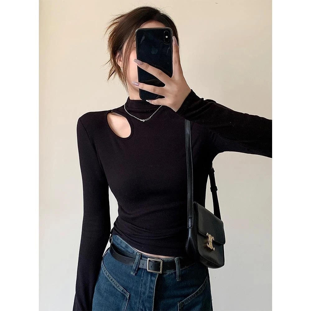 黑色半高领露锁骨打底衫女秋冬内搭长袖2024新款纯欲修身T恤上衣t