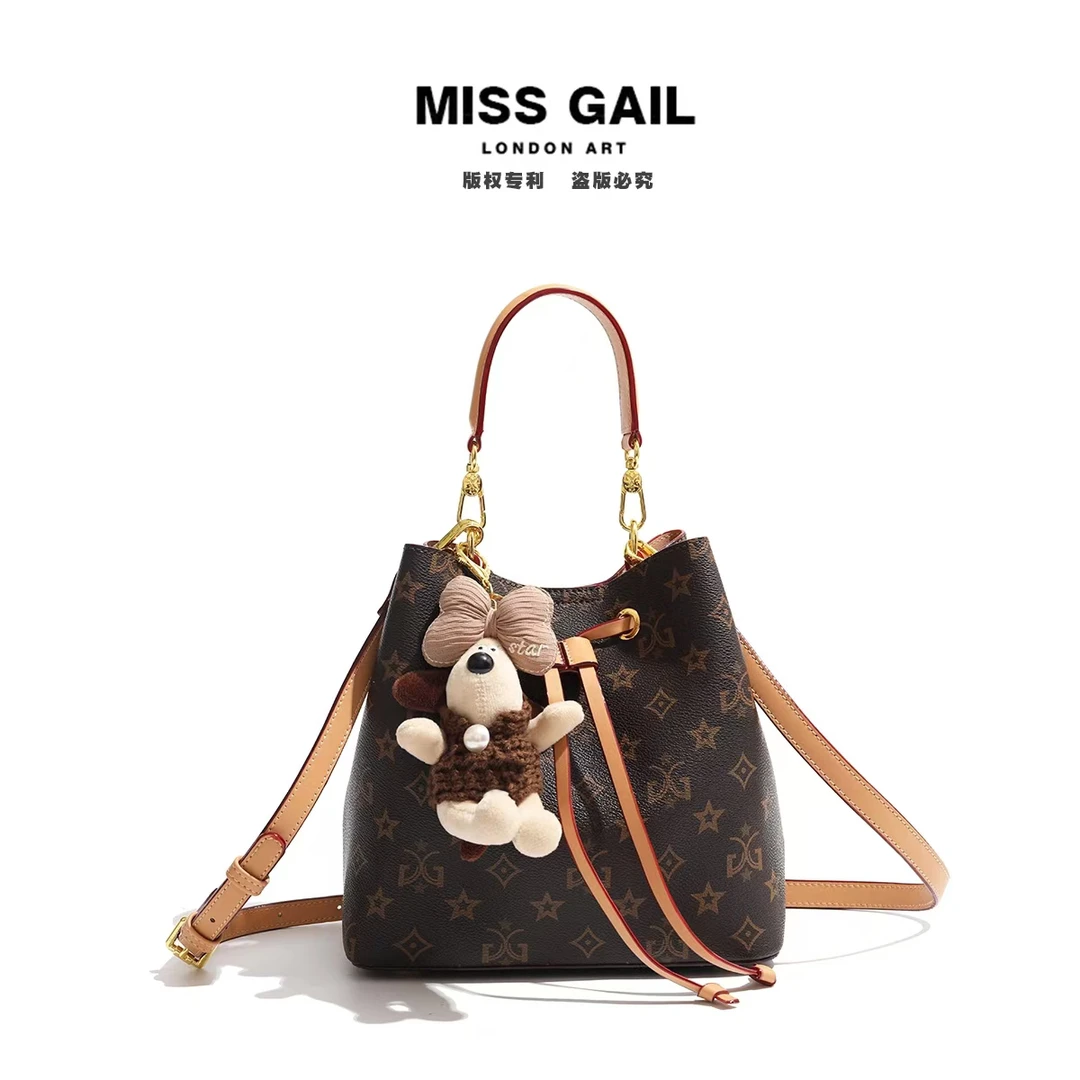 【深港专属门店】Miss Gail新款时尚休闲印花水桶斜挎包6993杏