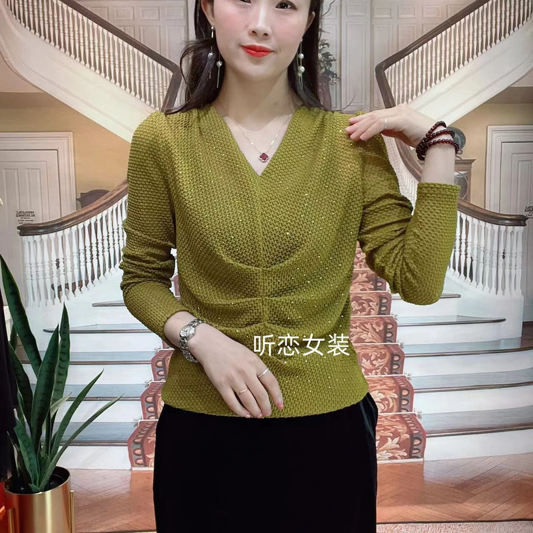 春新款时尚百搭V领小衫气质洋气妈妈装显瘦网红女士打底衫12