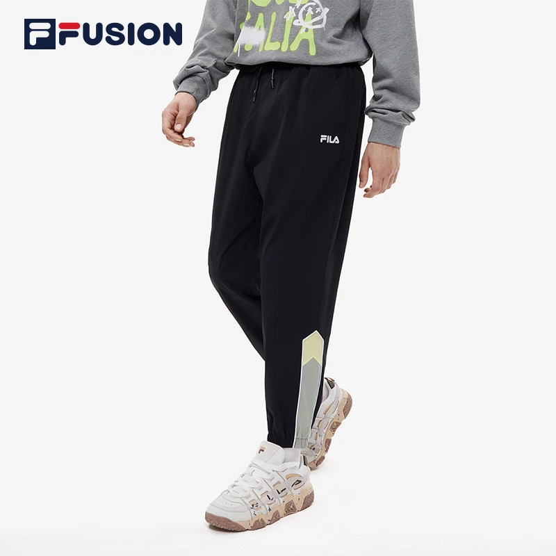 FILA FUSION斐乐潮牌男长裤2022秋体育宽松时尚运动裤T11M235805