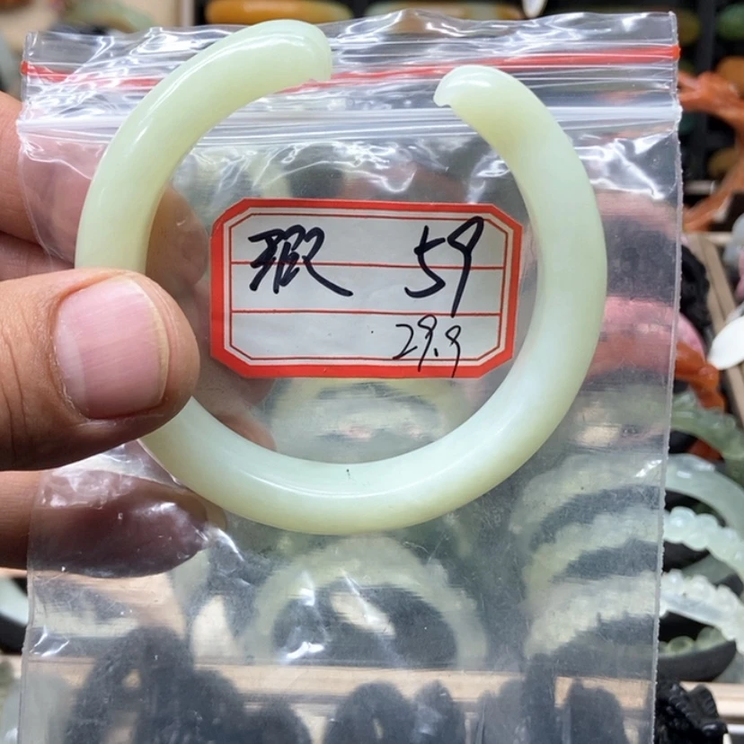 【闪购商品】蛇纹石玉手镯合金