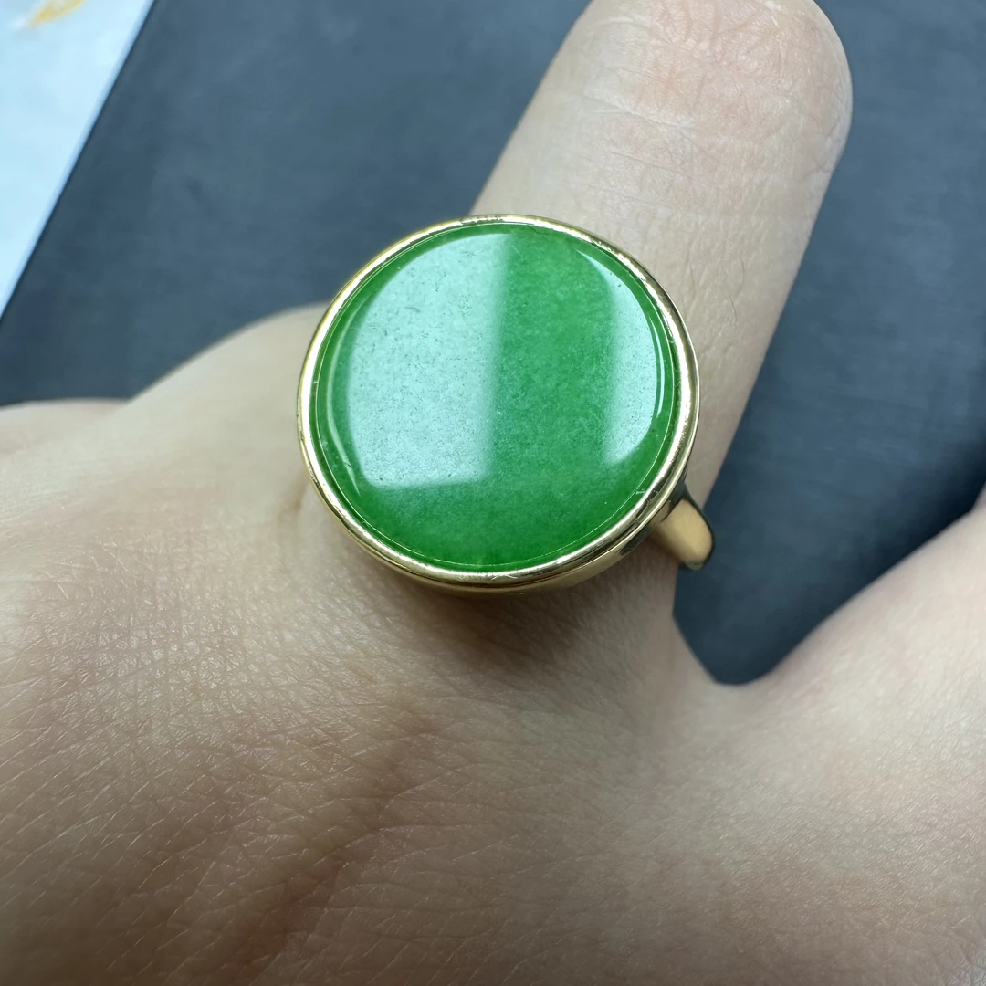 翡翠戒指（多样发其一）A10