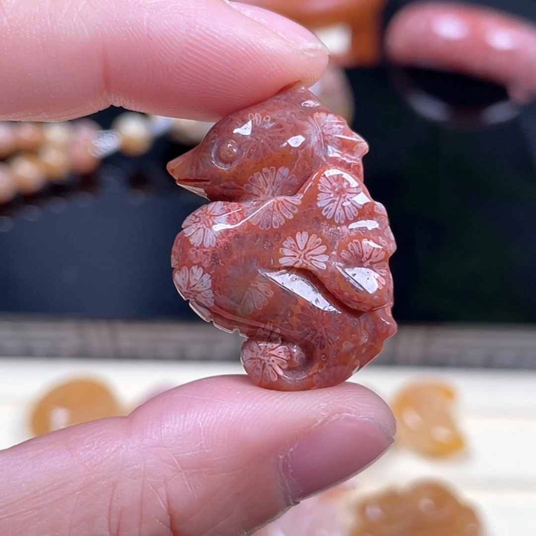 【闪购商品】硅化玉吊坠未镶嵌嘎*