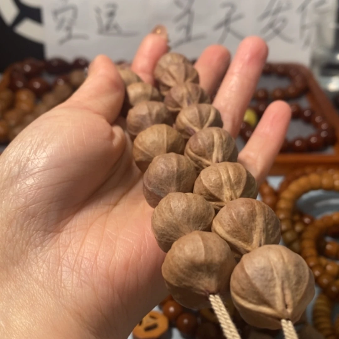 【闪购商品】橄榄核手串大**到0281精品短圆4花18颗手持