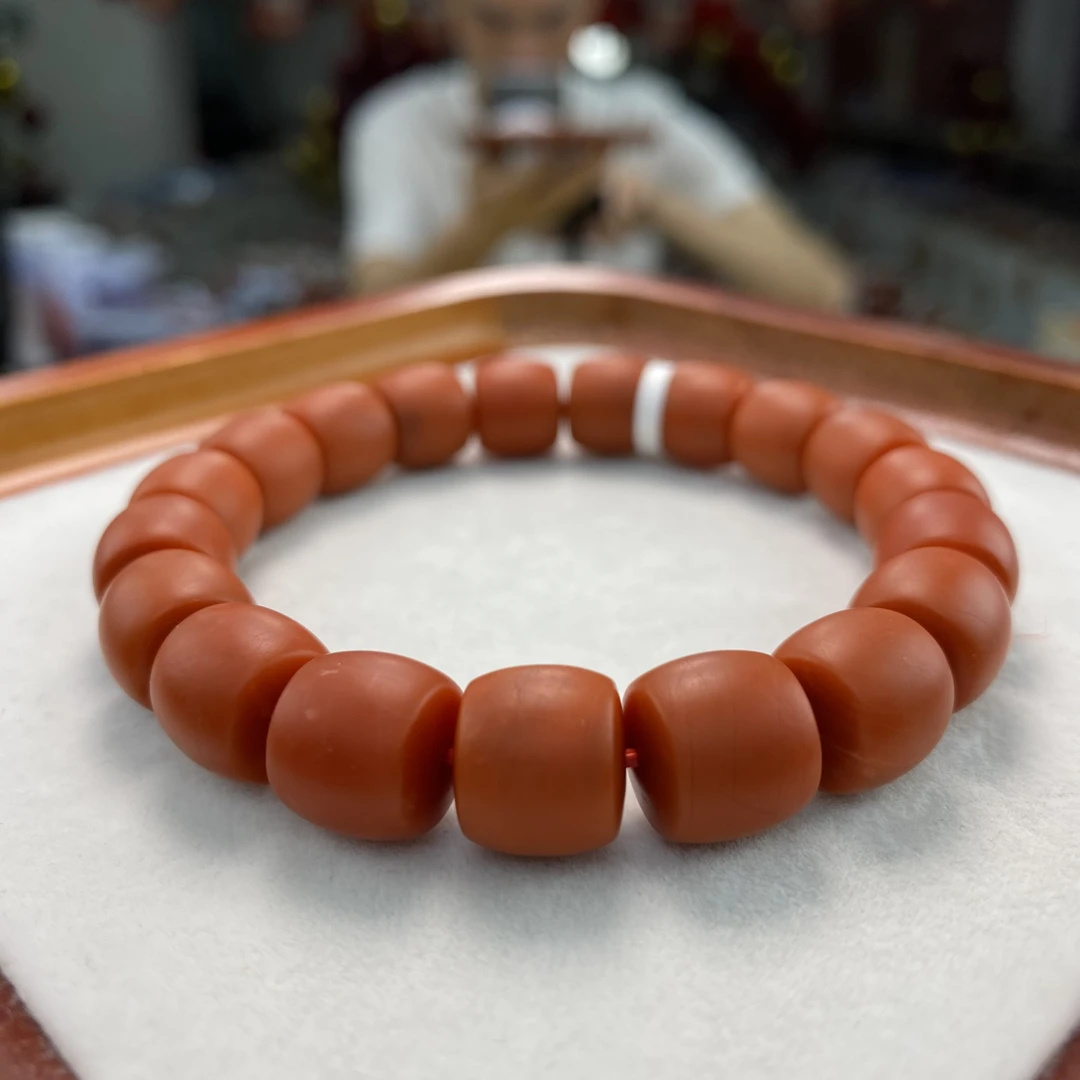 【小刘南红】保山南红（锦红云端）哑光直切单圈 10mm+   多样性发一