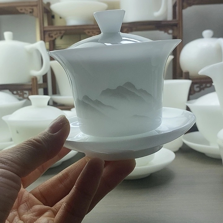 造物居冰种阳脂玉瓷