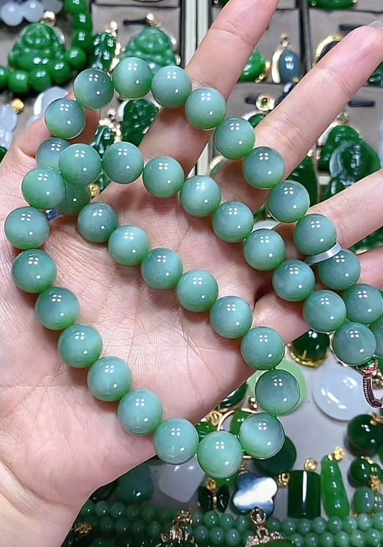 冰猫粉青卡12项链和田玉碧玉