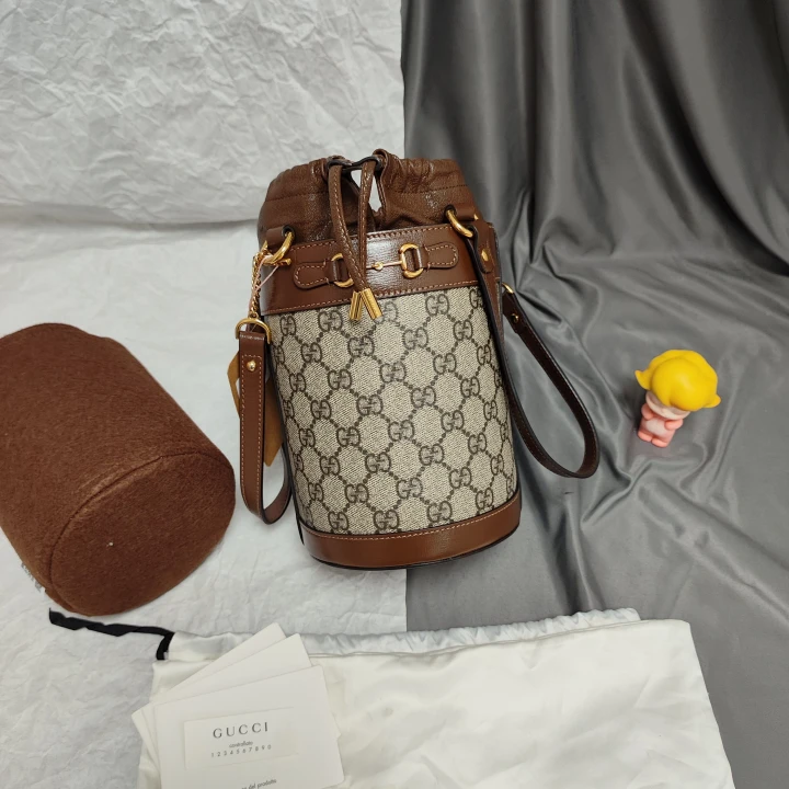 GUCCI/古驰 单肩包 dy6013/2407