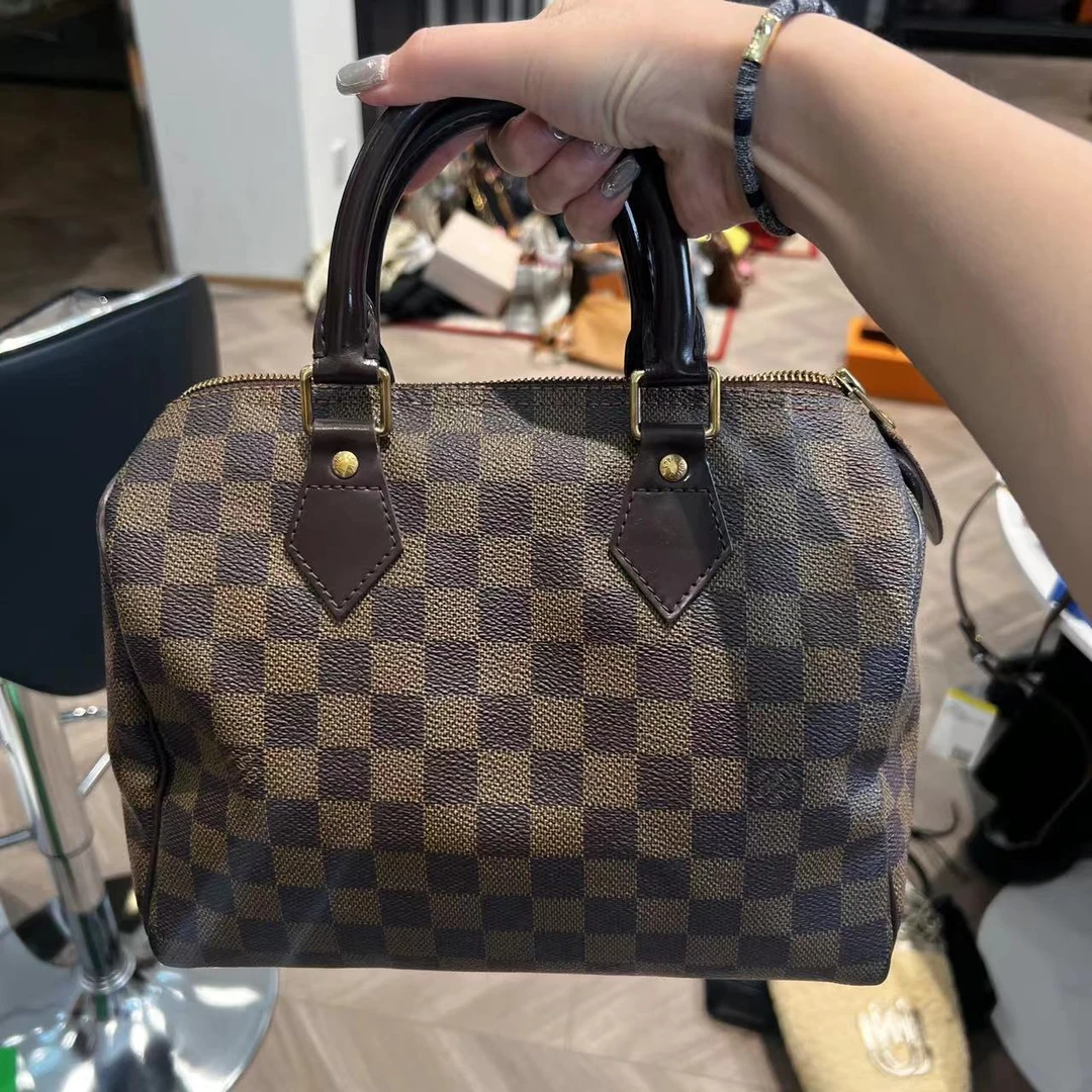 LouisVuitton/路易威登 单肩包 nn6017/2407