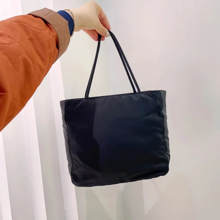 95新 Prada/普拉达 单肩包/sm10907