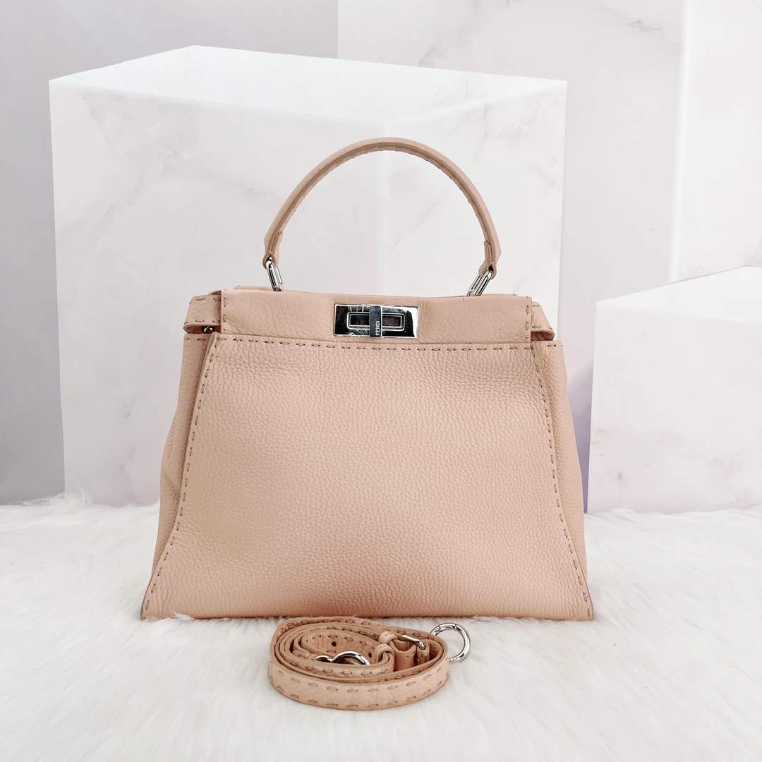 FENDI/芬迪 单肩包 芬迪FENDI外缝线 yy6042/2409