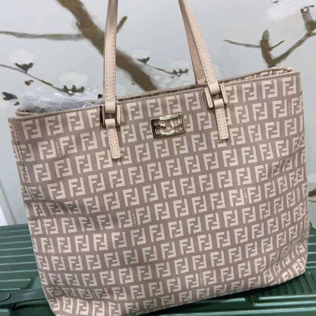 95新 FENDI/芬迪 单肩包/ts11401