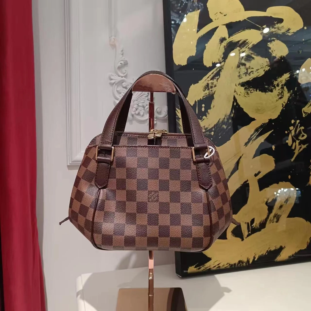 95新 LV 单肩包/NN011614